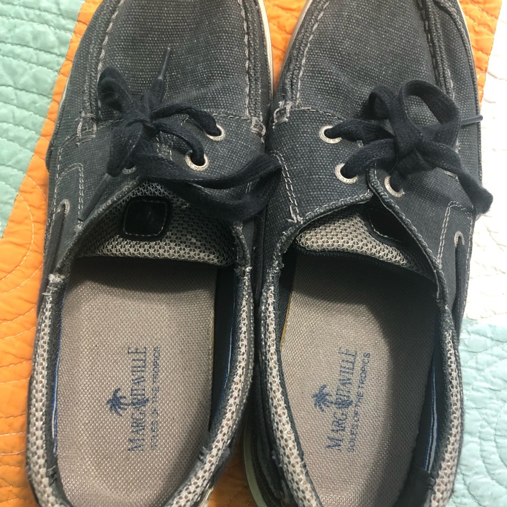 Mens boat shoes